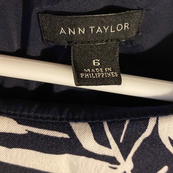Ann Taylor dress Sz 6 - Picture 3 of 3
